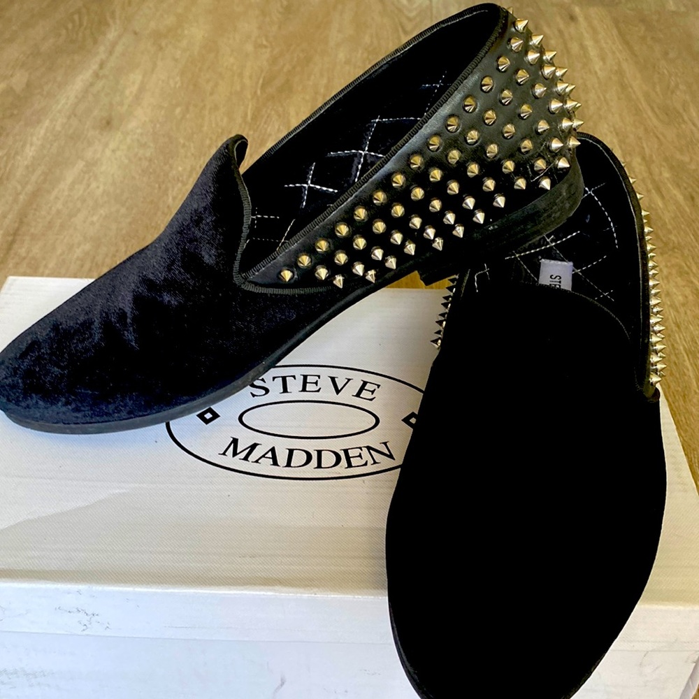 Super stylish black retro loafers very comfortable trendy in amazing condition
